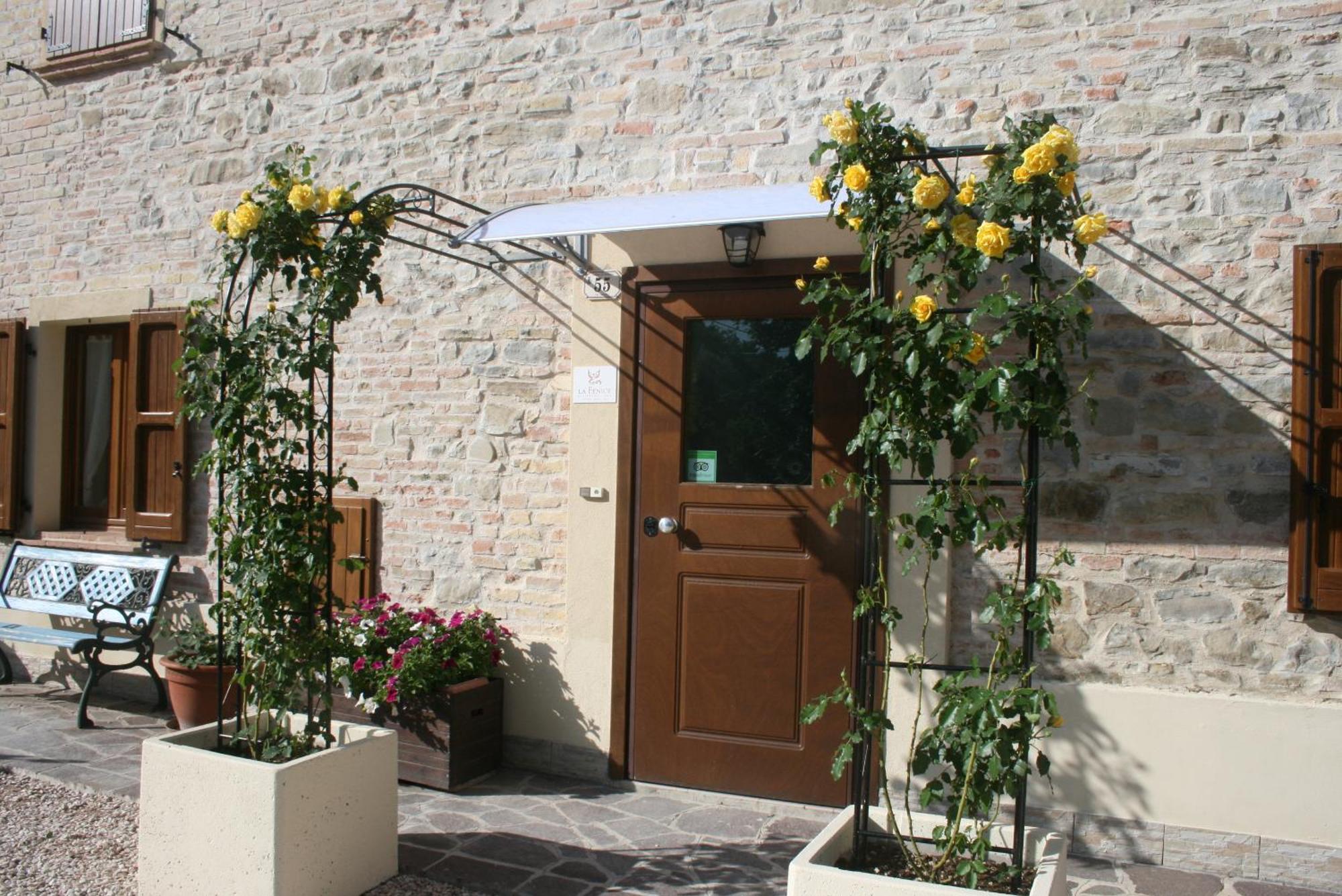 B&B La Fenice Montegridolfo Exterior foto