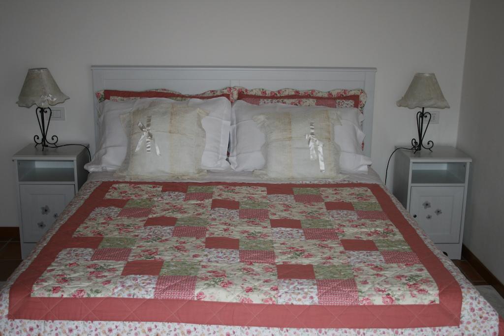 B&B La Fenice Montegridolfo Cameră foto